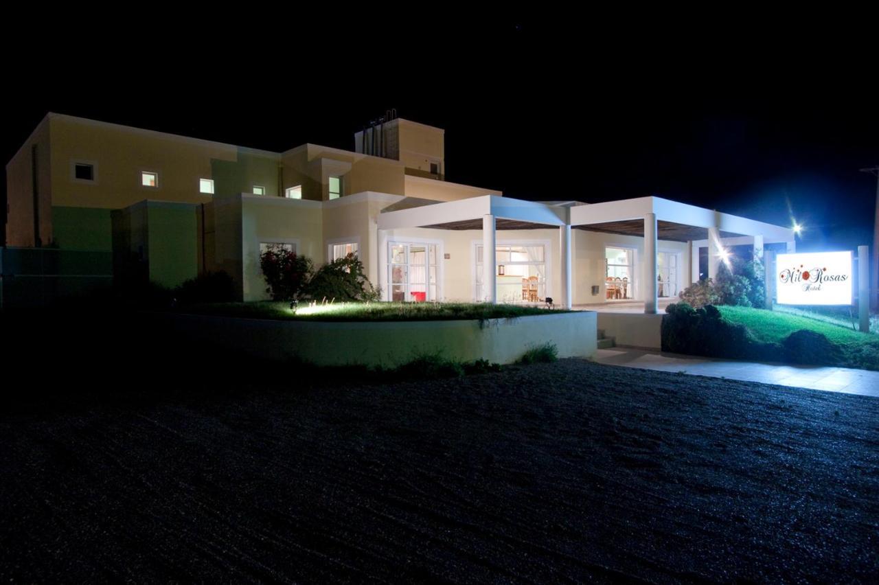 Mil Rosas Hotel Las Grutas Exterior photo